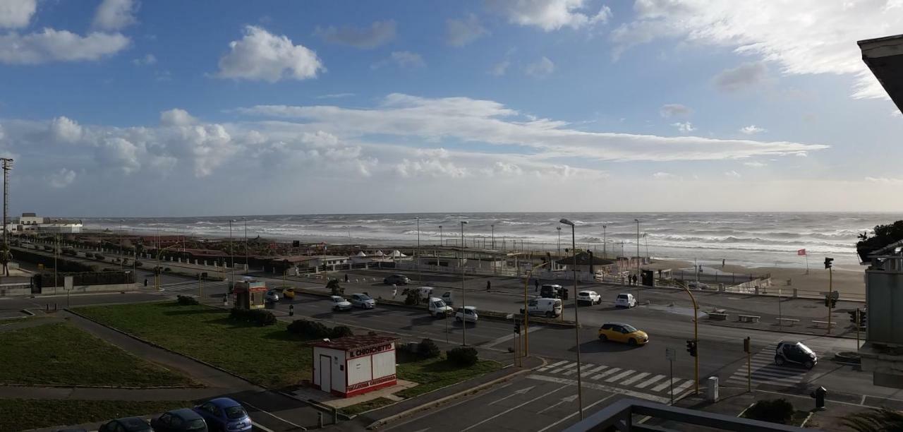 Apartmán Sea View Lido di Ostia Exteriér fotografie